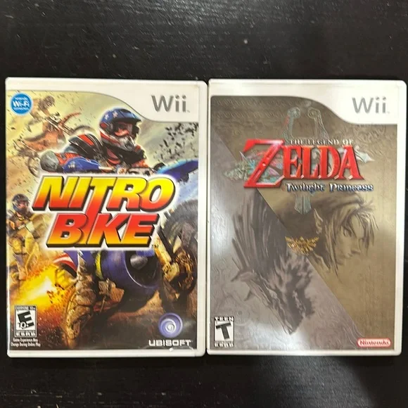 Nintendo Wii game Zelda Twilight Princess includes instruction booklet - Picture 2 of 4